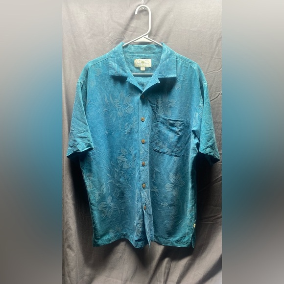 Island Shores Mens Shirt L Blue Hawaiian Palm Washable Silk Short Sleeve - Picture 1 of 4